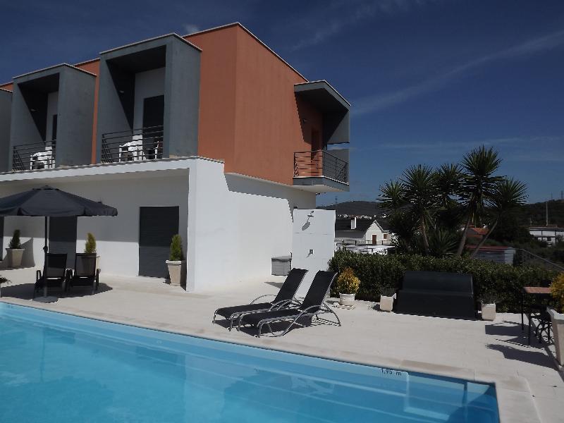 Casa Ceedina Bed And Breakfast & Beauty Батала Екстериор снимка